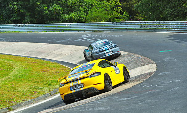 Аренда Porsche Cayman GT4 на Нюрбургринге