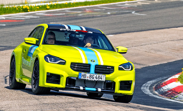 Аренда нового BMW M2 RS на Нюрбургринге